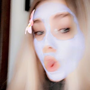 Meet your Posher, Devan